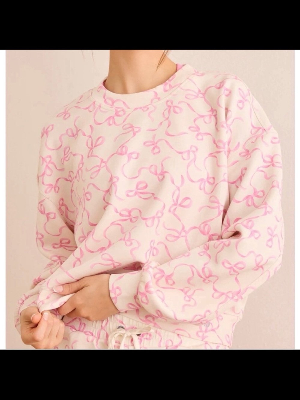 Altar’d State AS Revival Pink Blush Bow Supersoft crew pullover size medium